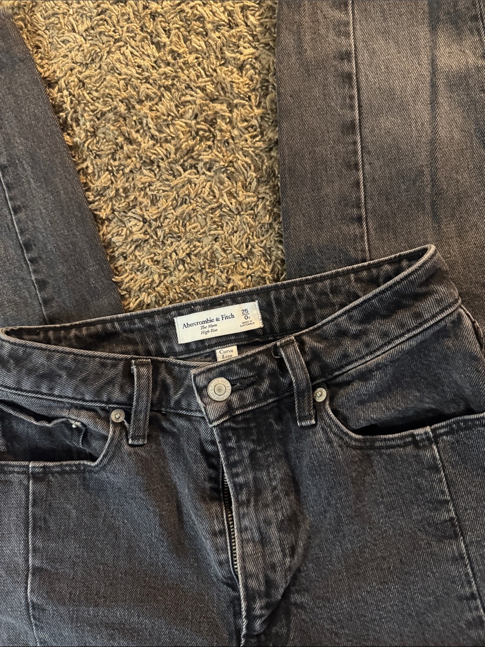 Jeans - Picture 3 of 4